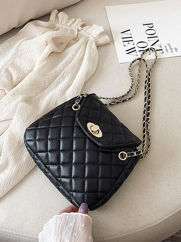 Quilted Flap Chain Crossbody Bag