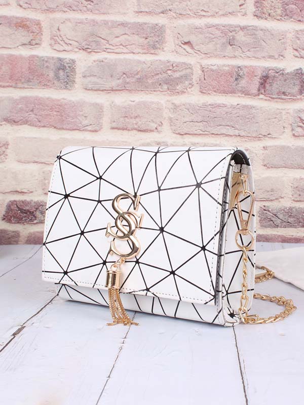 Metal Tassel Geometric Print Chain Bag